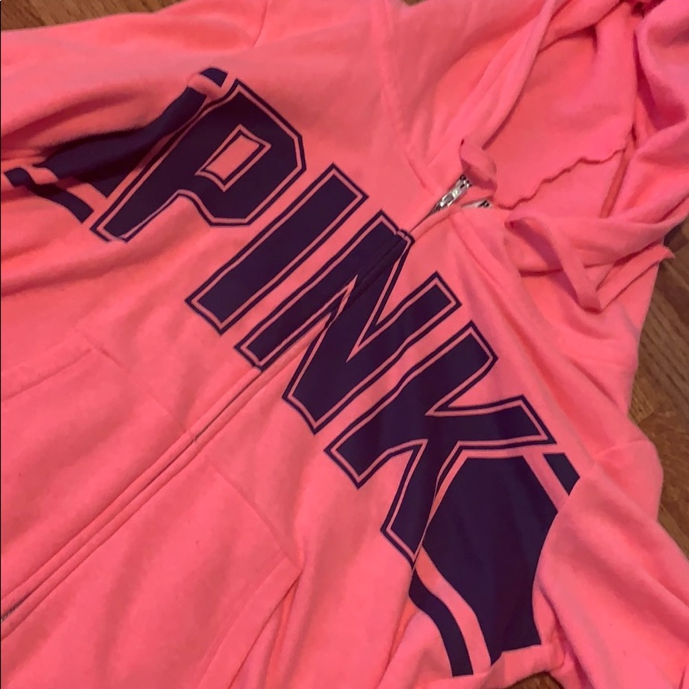 Pink sweatshirt
